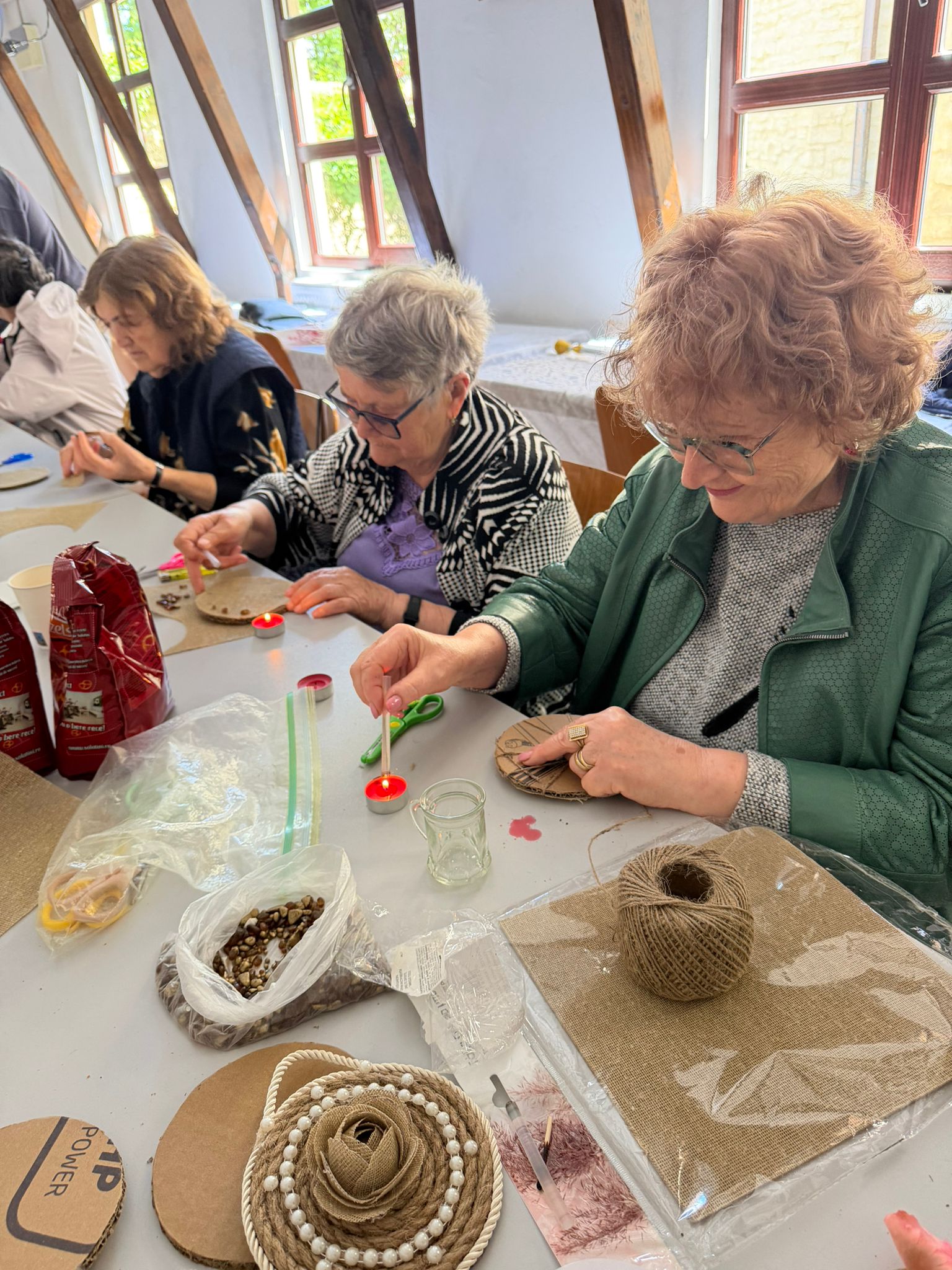 Creativitate din suflet – Atelier handmade al beneficiarilor Centrului de Zi pentru Persoane Adulte cu Dizabilități „Sf. Sava”