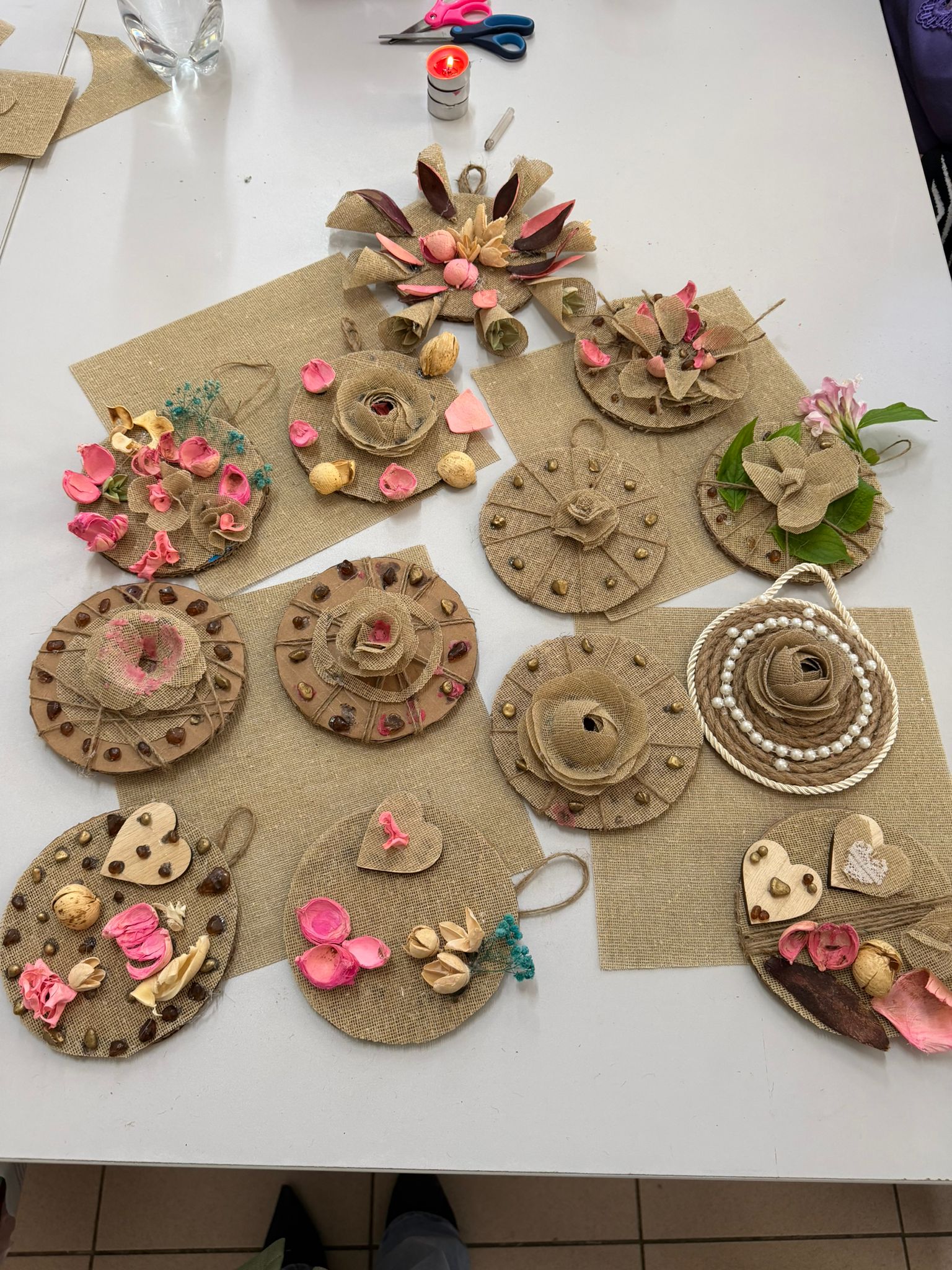 Creativitate din suflet – Atelier handmade al beneficiarilor Centrului de Zi pentru Persoane Adulte cu Dizabilități „Sf. Sava”